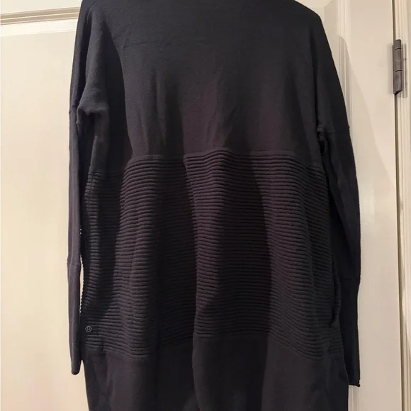 Lululemon Sit In Lotus Wrap II - Picture 7 of 7